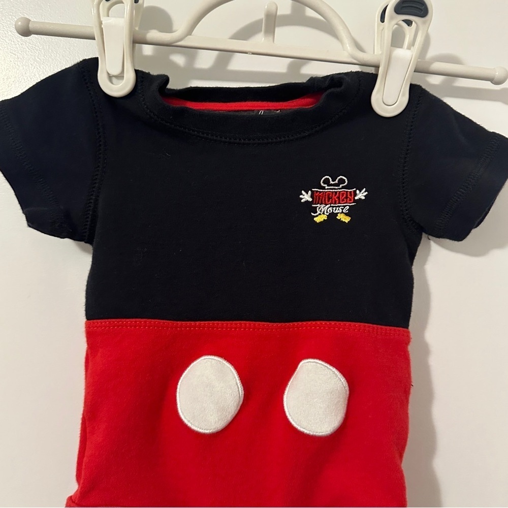 Disney Mickey Mouse Black and Red Bodysuit Size 3 Months Baby - Picture 5 of 9